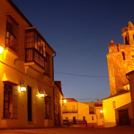 Casa Rural Y Restaurante Casa Adriano Affittacamere Alanís Esterno foto
