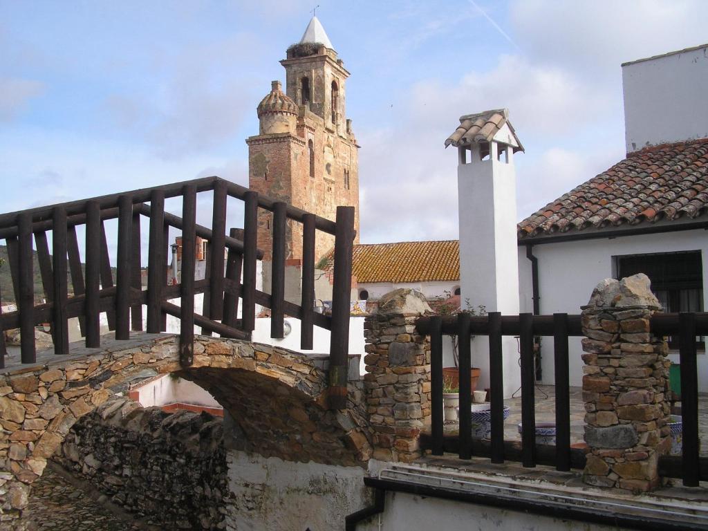 Casa Rural Y Restaurante Casa Adriano Affittacamere Alanís Esterno foto